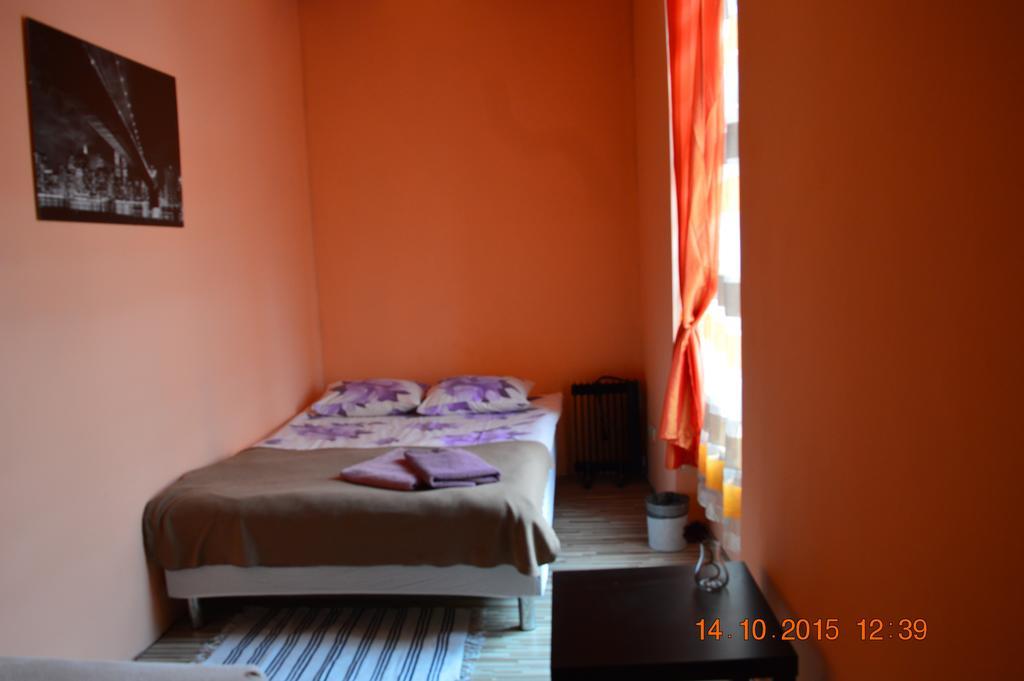Honey Hostel Krasków Rum bild